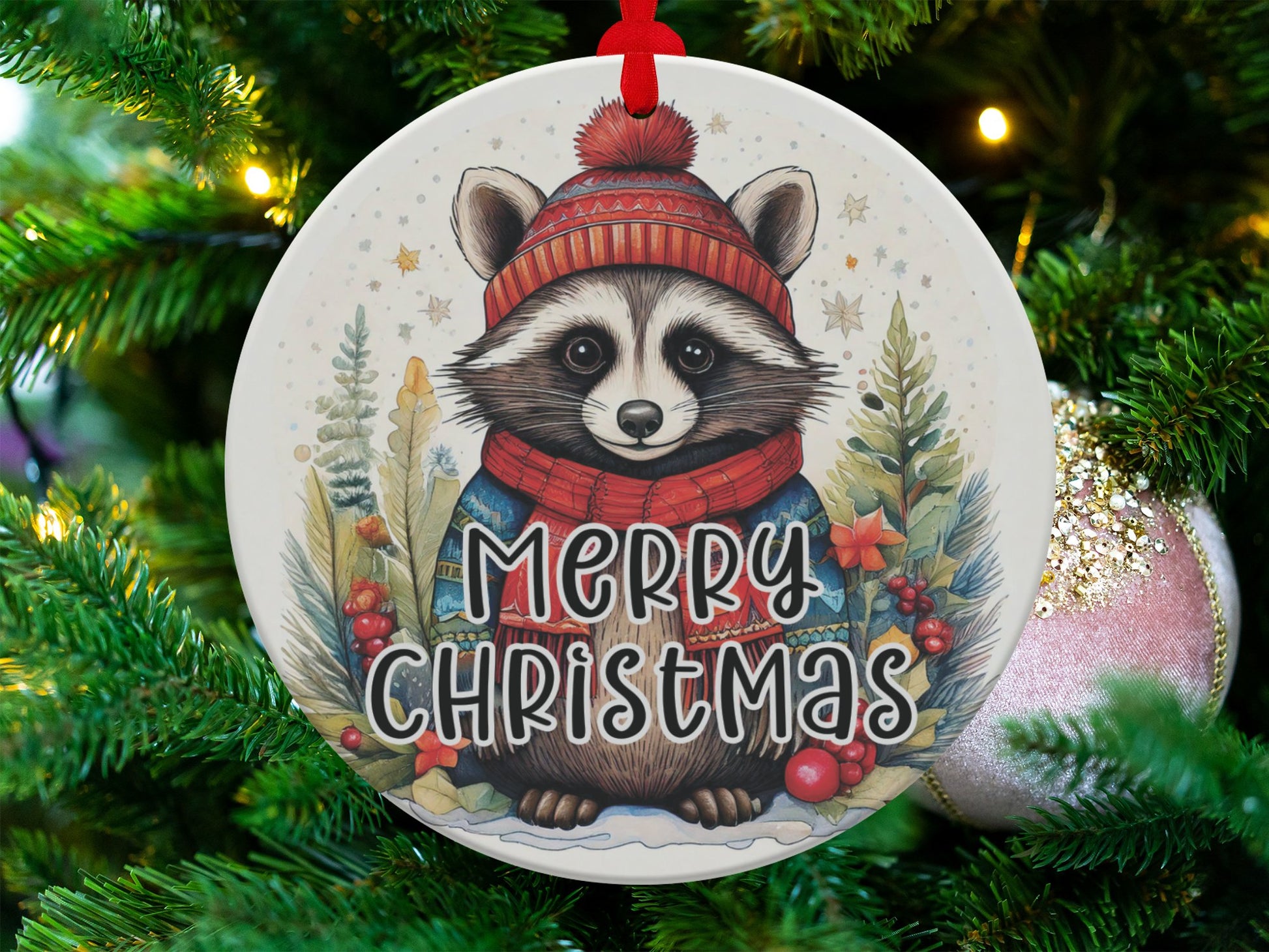 Aluminium ornament with whimsical raccoon illustration, perfect for adding charm to your holiday decor