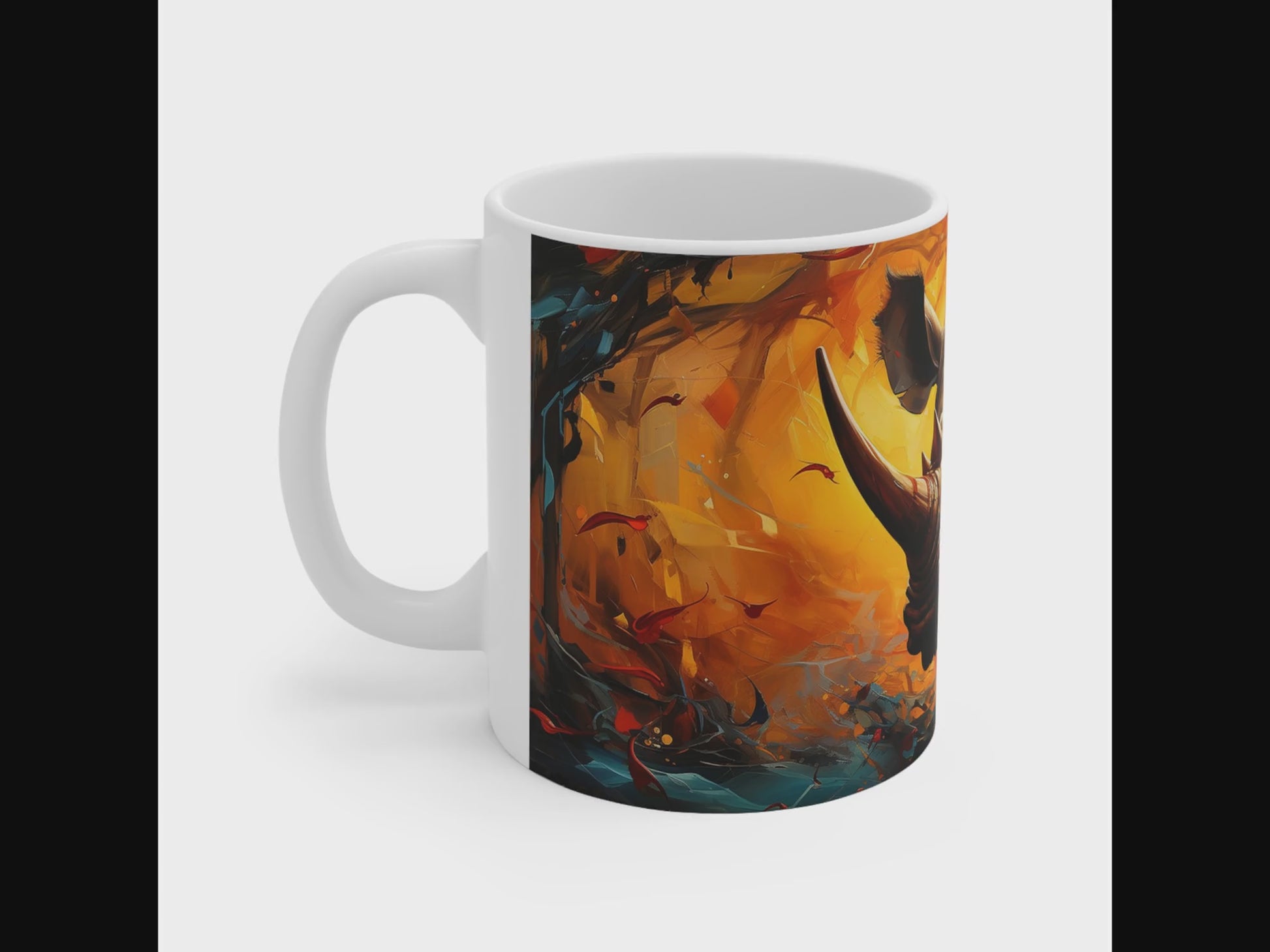Celebrate African wildlife with this ceramic coffee mug. Featuring stunning animal art, perfect for sipping your favourite drinks.